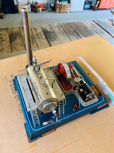 Dampfmaschine steam engine - /,